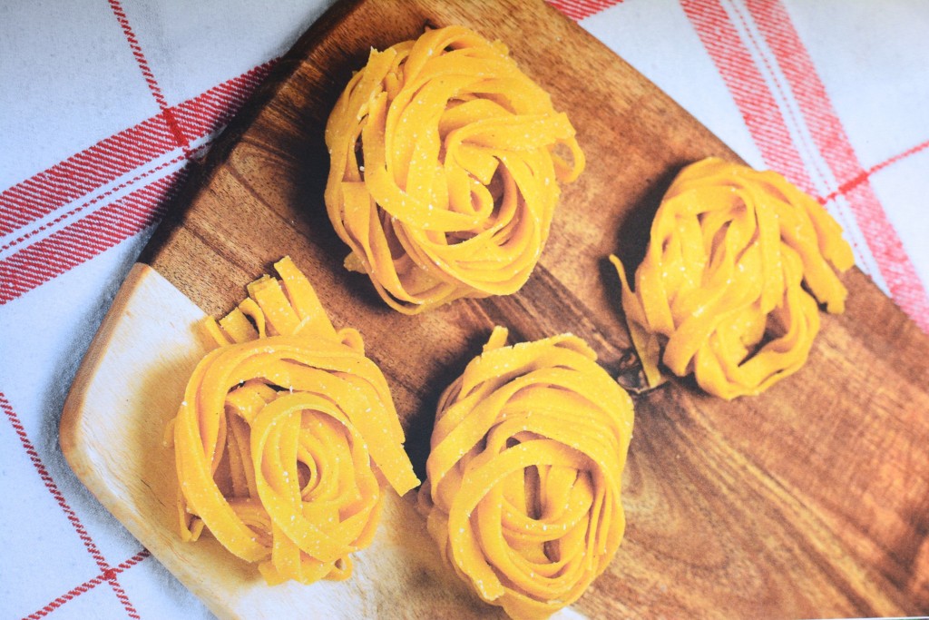 Recept glutenfri kikärtspasta.