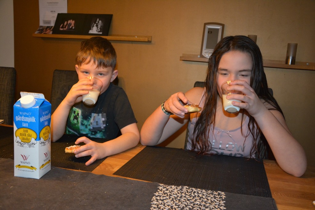 Det är inte mycket som slår en nybakt bulle och ett glas mjölk