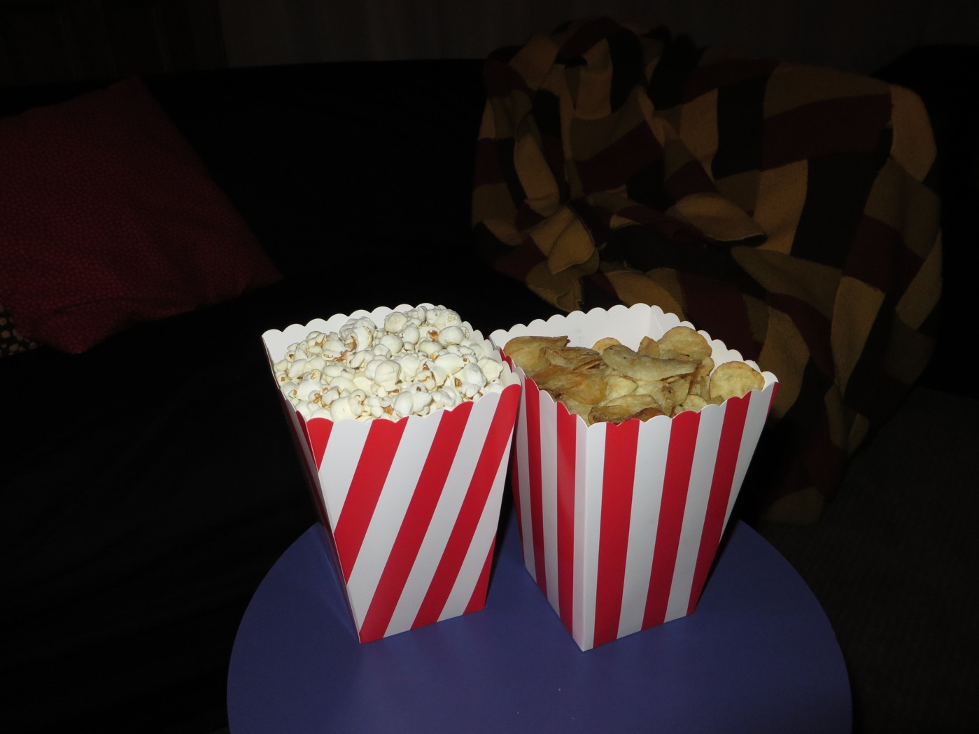 Popcorn och chips