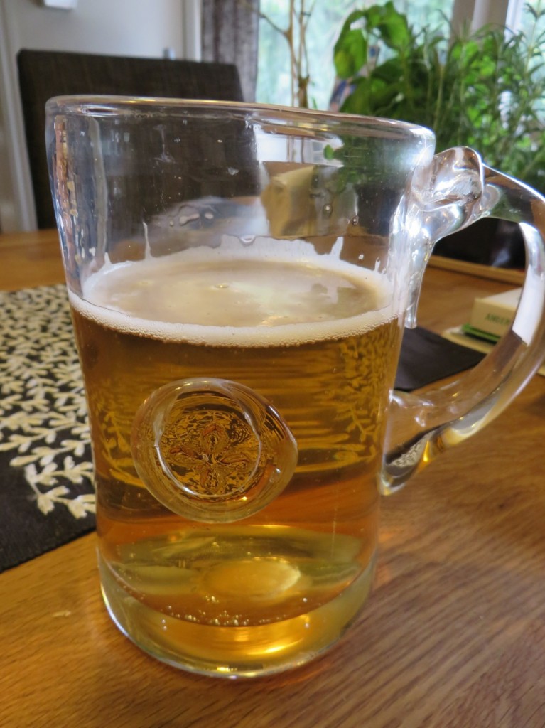 Extra gott med öl i finaste glaset