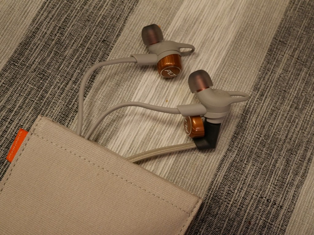 Portabelt laddningsfodral medföljer denna modell.