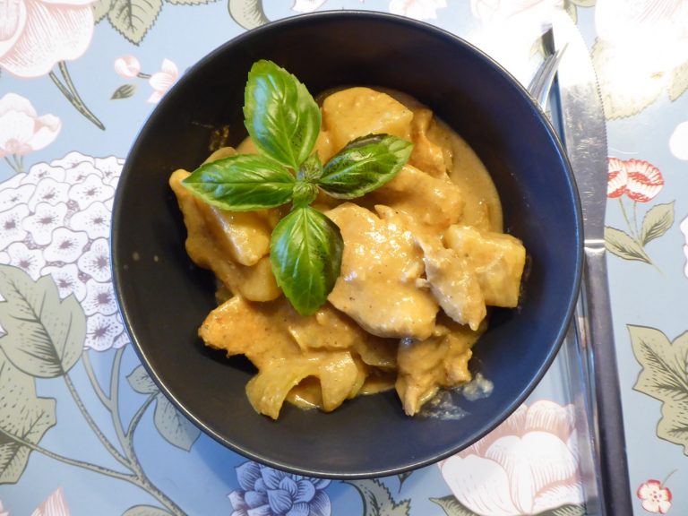 Kyckling massaman i Crock Pot Leva sunt