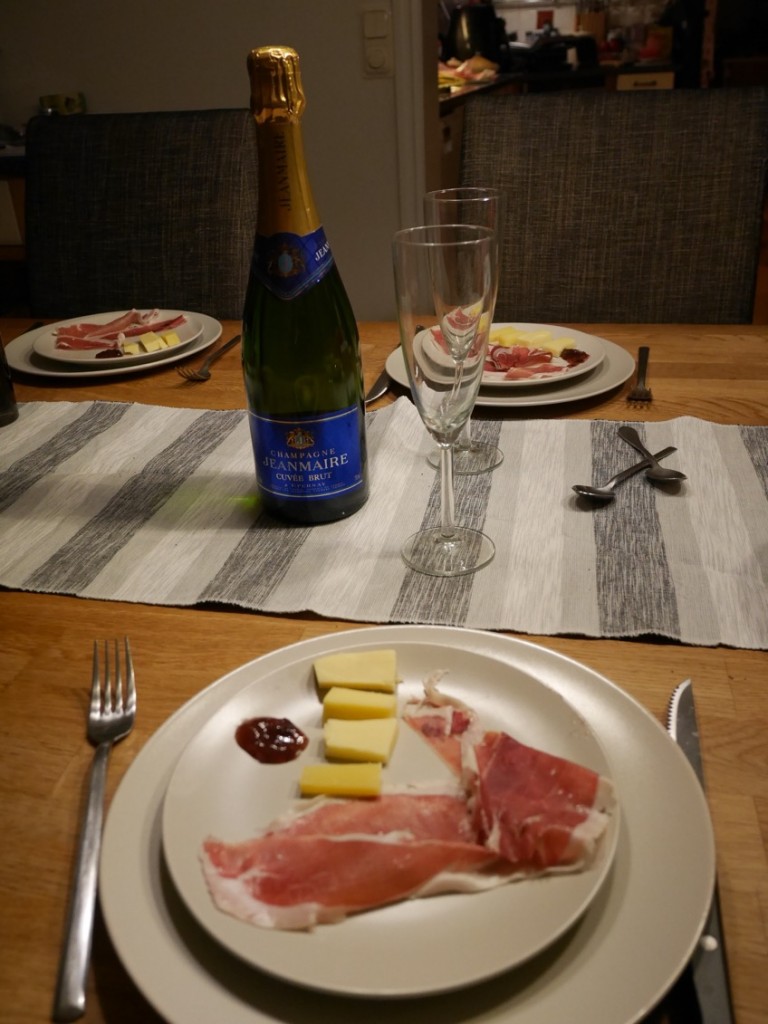Förrätt med äkta Pata Negra och fina ostar.
