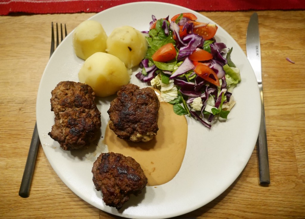 Tänk att några biffar, sås och potatis kan smaka så gott!