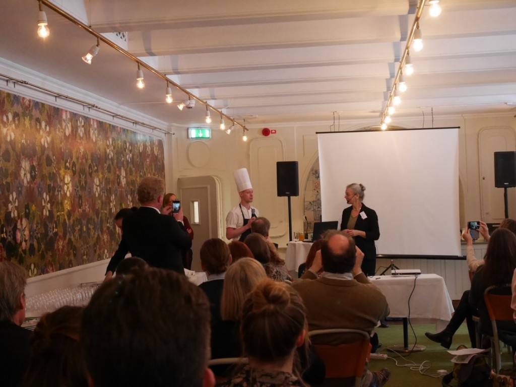 Kocken bakom dagens One Planet Plate-märkta lunch.