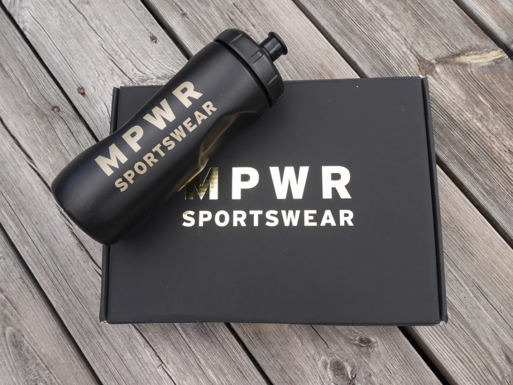 Paket från MPWR Sportswear