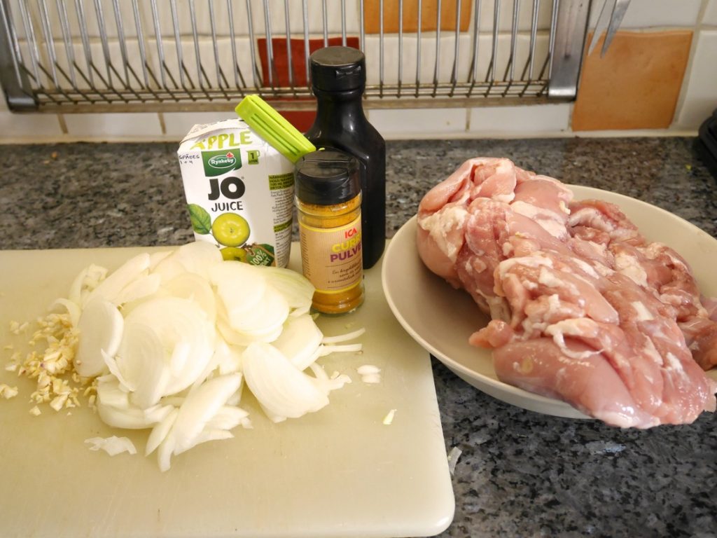 Ingredienser till Kyckling med mild currysås i Crock Pot