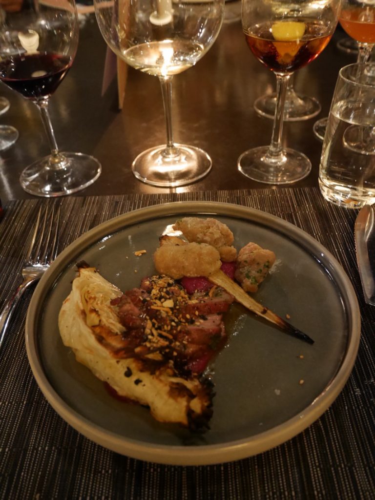 Grillad lammnacke och bräss.