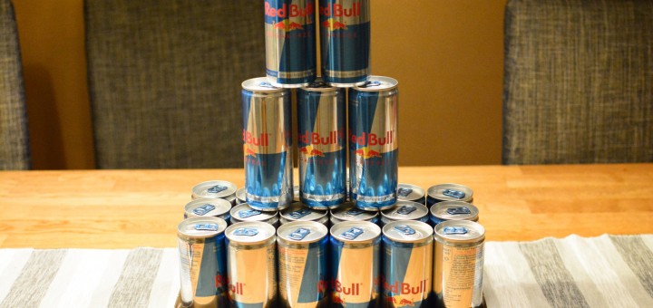 Red Bull är perfekt att ta när tröttheten smyger sig på!