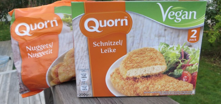 Quorn lanserar sina första veganska produkter.