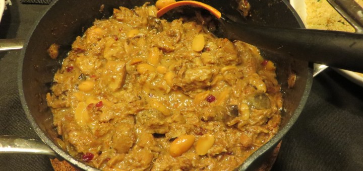 Fläskkarrégryta med mandel och russin i Crock-Pot