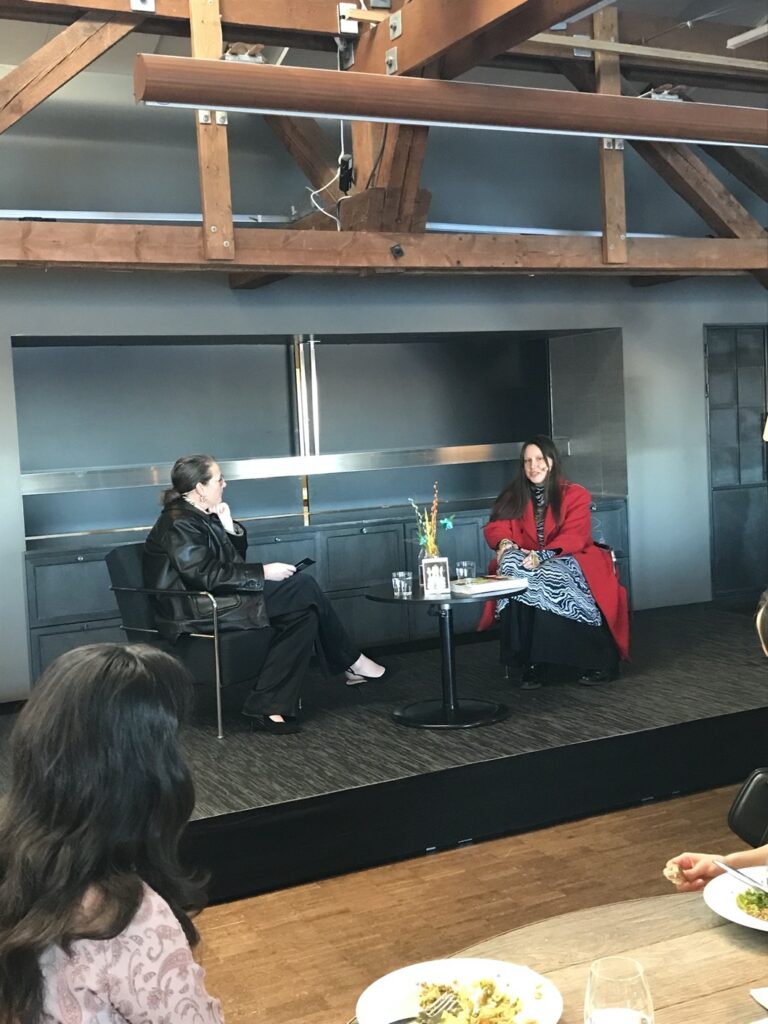 Cia Jansson från Elle och Elizaveta Porodina.