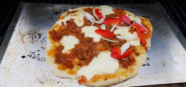 Godaste pizzan gör du på grillen
