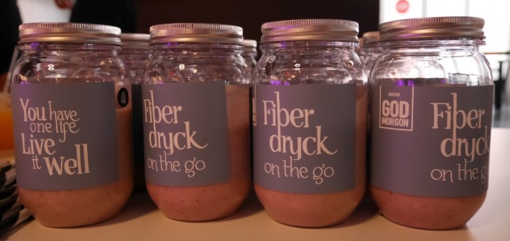 Smoothie med nya God Morgon FIberdryck - perfekt efter träning eller frukost på språng. Så god!