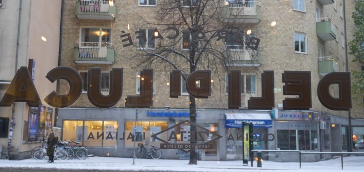 Varmt och mysigt inomhus, kallt och snöigt utomhus.