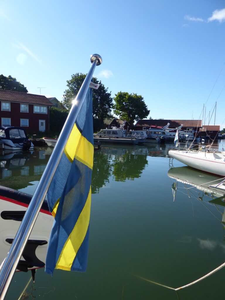 Kyrkviken på Möja