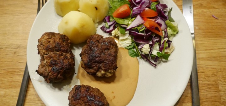 Tänk att några biffar, sås och potatis kan smaka så gott!