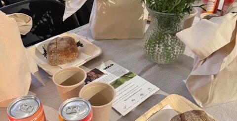 Vi bjöds på frukost och en goodiebag med Under Your Skin produkter!