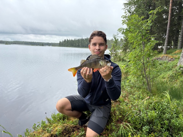 Gus fick äntligen uppleva fiskelycka på hög nivå!